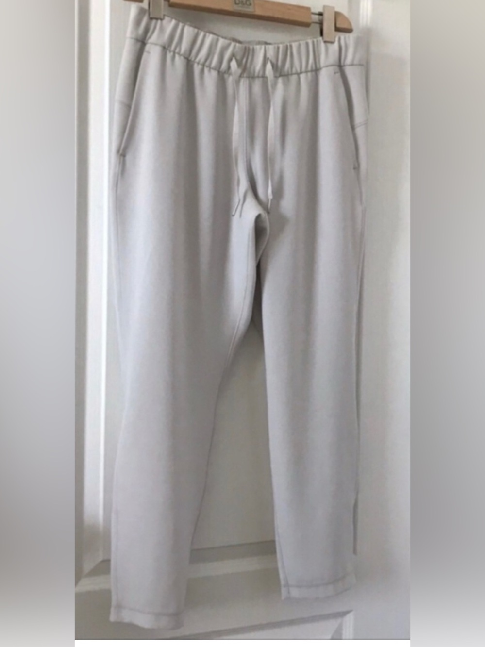 Lululemon On the Fly 7/8 Pant size 4 - Picture 7 of 13